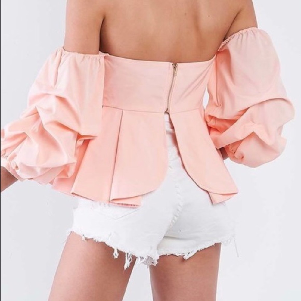 ‼️ Peach Puff Sleeve Peplum Top - Picture 2 of 4